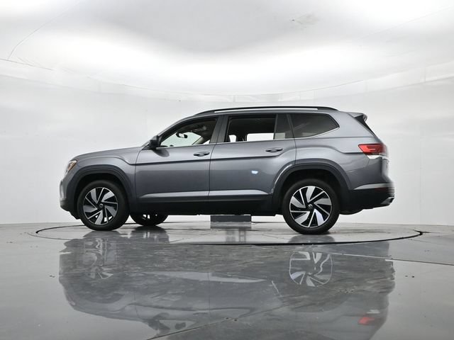 Used 2024 Volkswagen Atlas SE AWD/4WD image 39