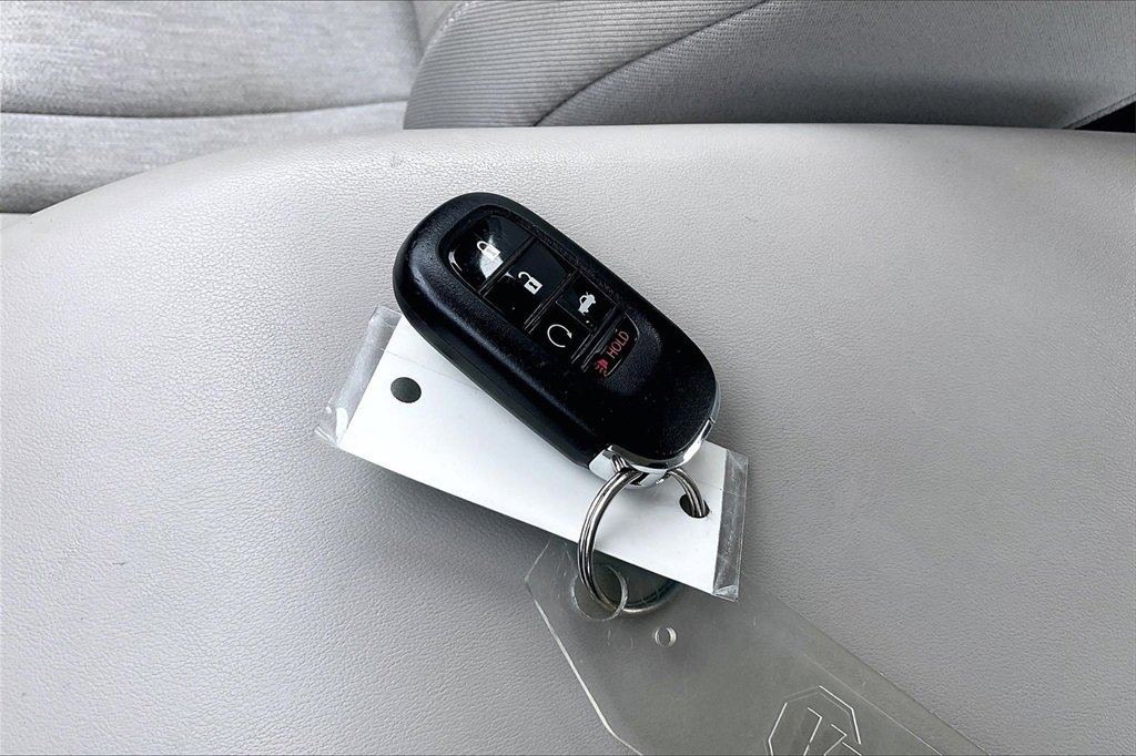Used 2023 Honda Accord LX image 36