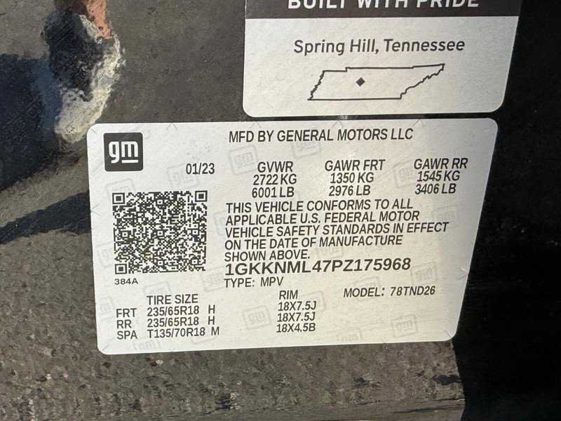 Used 2023 GMC Acadia SLT image 25