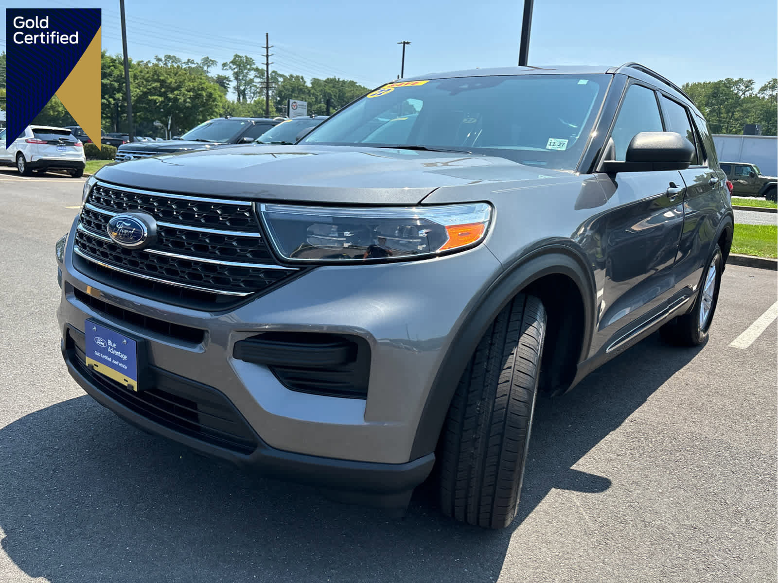 Certified 2022 Ford Explorer XLT image 1