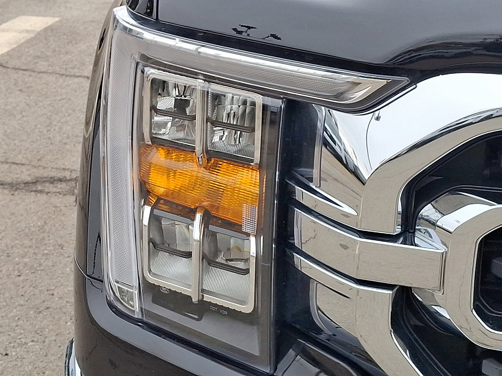 Certified 2023 Ford F150 XLT w/ Equipment Group 302A High image 9