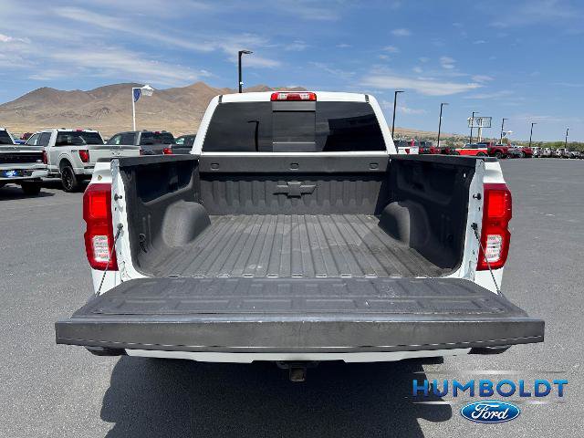 Used 2017 Chevrolet Silverado 1500 LTZ Z71 w/ LTZ Plus Package AWD/4WD image 28