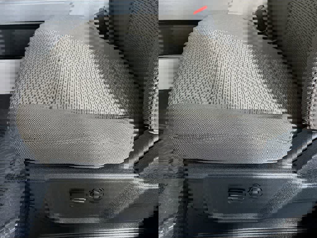 Certified 2020 Ford F250 XLT w/ XLT Premium Package image 32