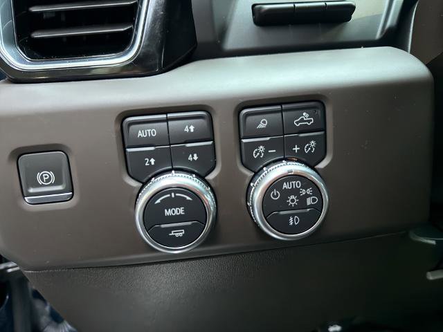 Used 2024 GMC Sierra 2500 Denali w/ Denali Reserve Package image 24