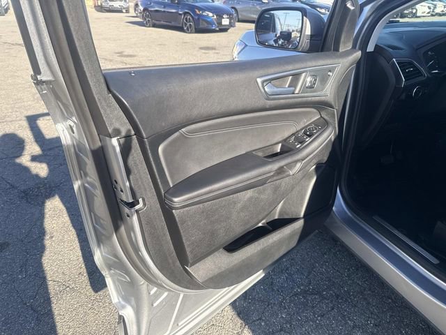 Certified 2024 Ford Edge Titanium image 23