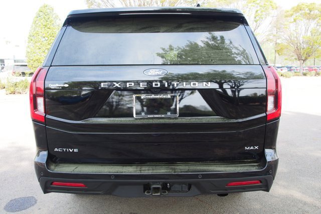 Certified 2025 Ford Expedition Max Active RWD image 6