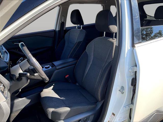Used 2021 Nissan Rogue SV AWD/4WD image 23