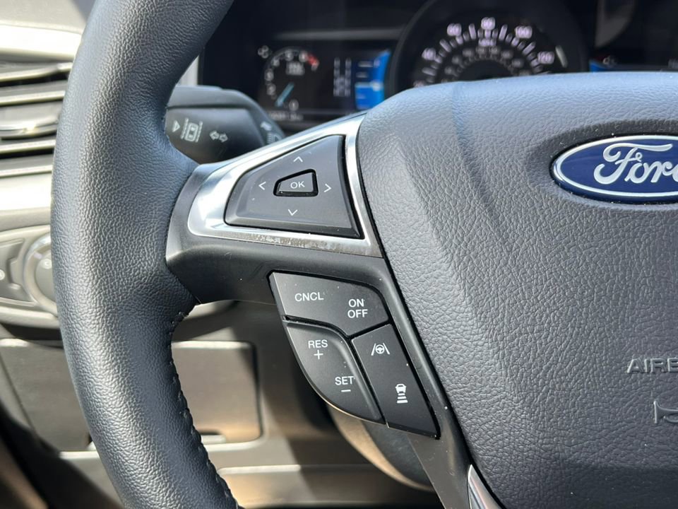 Certified 2024 Ford Edge Titanium w/ Equipment Group 301A AWD/4WD image 21