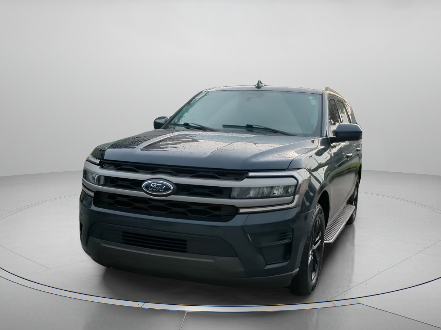 Certified 2023 Ford Expedition XLT RWD image 10