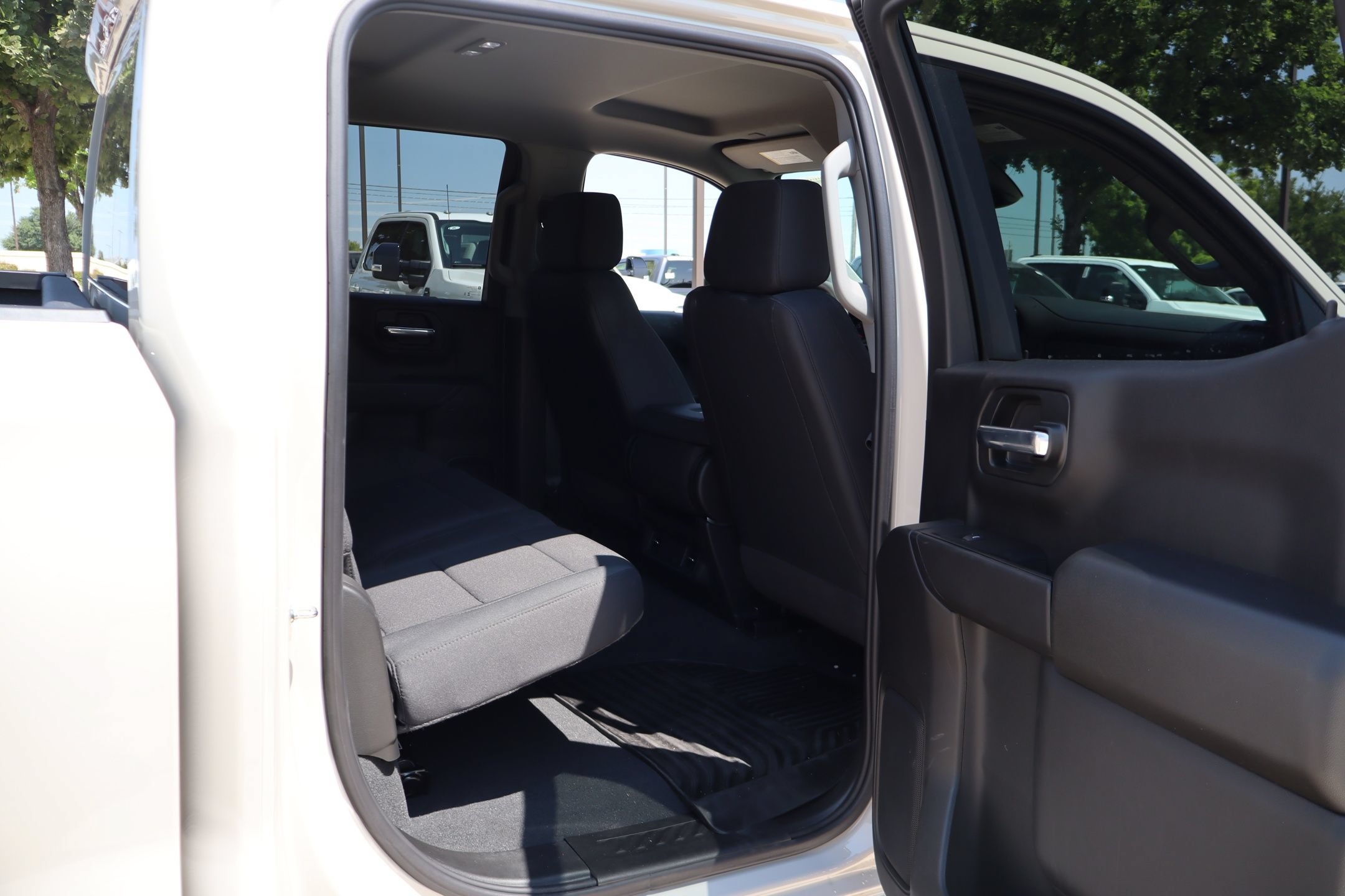 Used 2026 GMC Sierra 1500 Pro w/ Graphite Edition AWD/4WD image 28