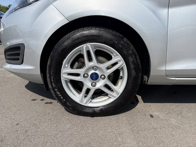 Certified 2017 Ford Fiesta SE FWD image 10