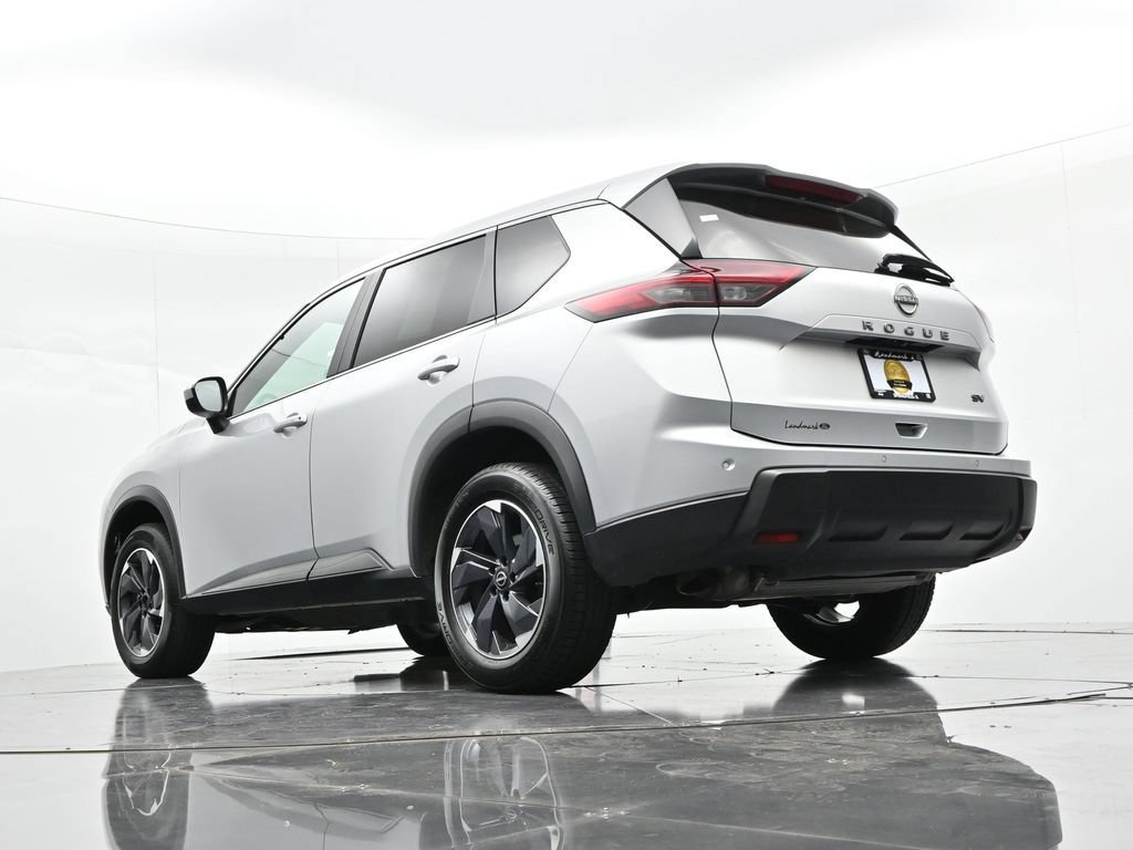 Used 2024 Nissan Rogue SV FWD image 18