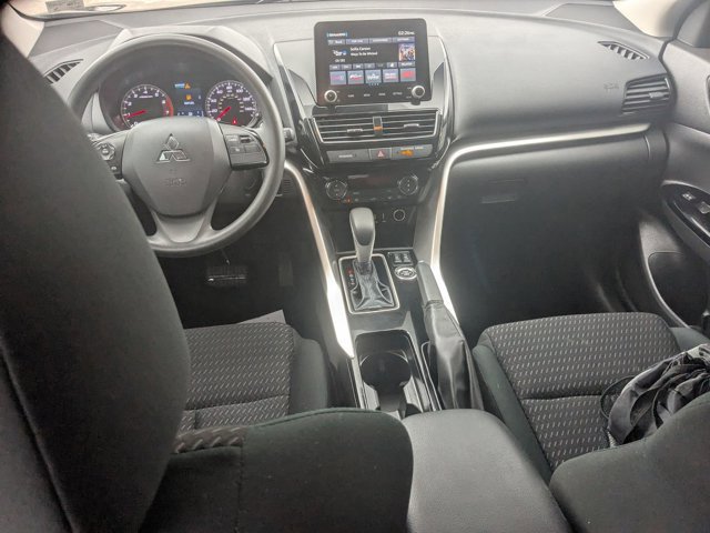 Used 2024 Mitsubishi Eclipse Cross LE image 30