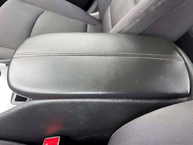 Used 2024 Chevrolet Malibu LT FWD image 32