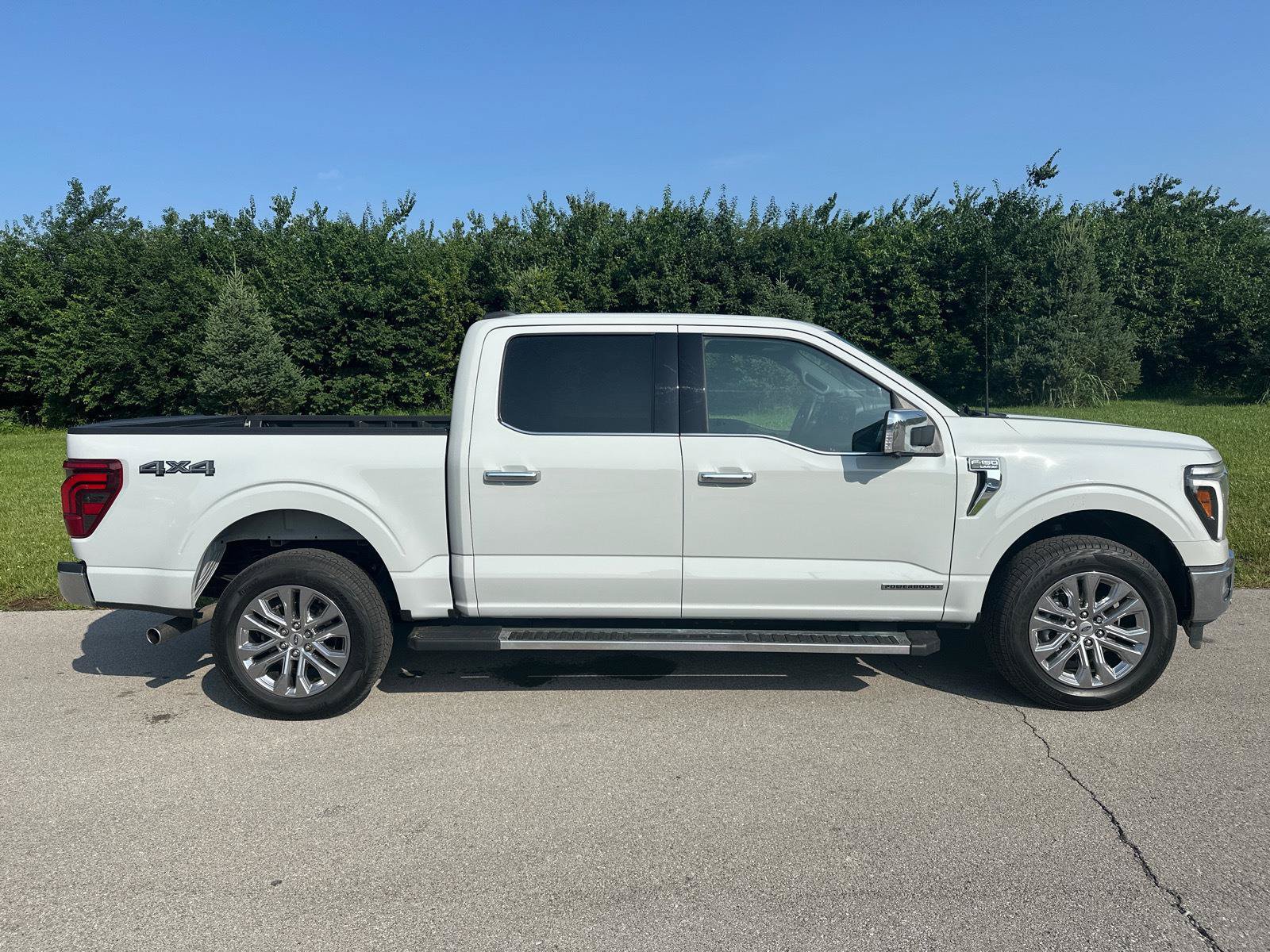 Certified 2024 Ford F150 Lariat w/ Equipment Group 502A High AWD/4WD image 16
