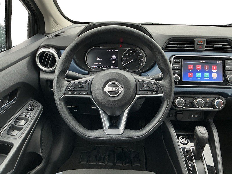 Used 2025 Nissan Versa SV FWD image 15