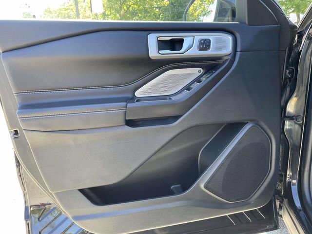 Certified 2020 Ford Explorer ST w/ Premium Technology Package AWD/4WD image 19