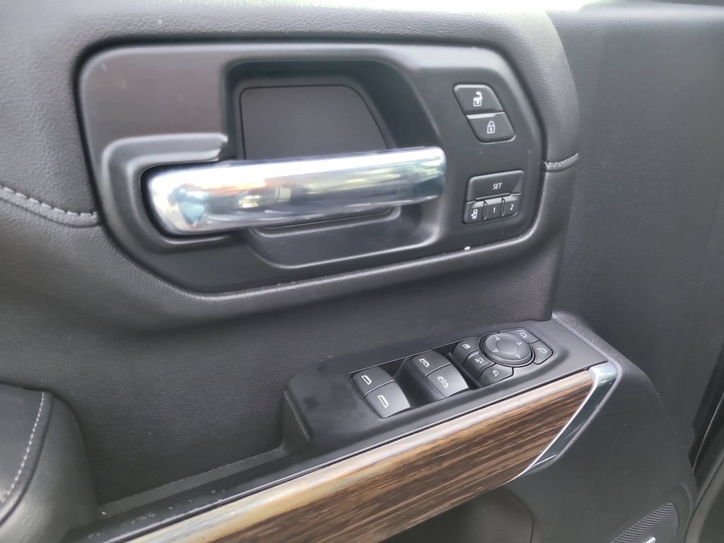 Used 2020 Chevrolet Silverado 2500 High Country w/ Z71 Off-Road Package AWD/4WD image 15