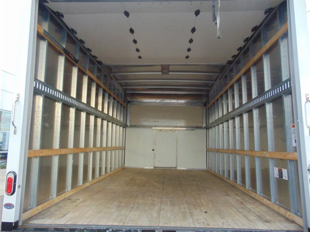 Certified 2024 Ford E-450 and Econoline 450 Super Duty w/ Power Windows & Locks Group image 10