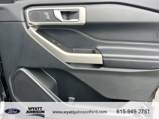 Certified 2022 Ford Explorer XLT w/ Equipment Group 202A image 22