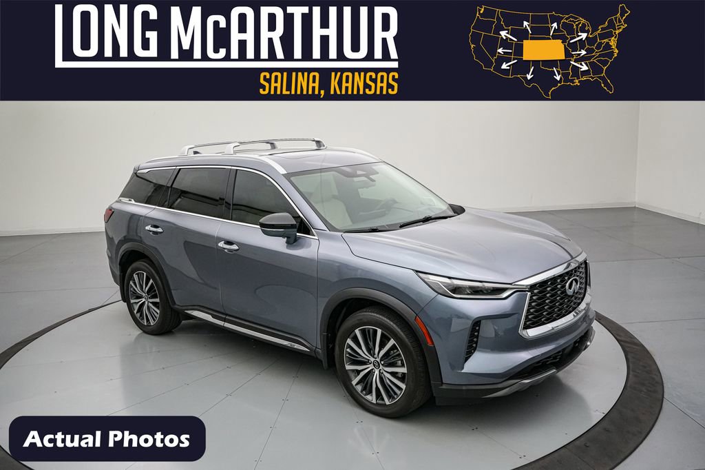 Used 2023 INFINITI QX60 Sensory w/ Vision Package