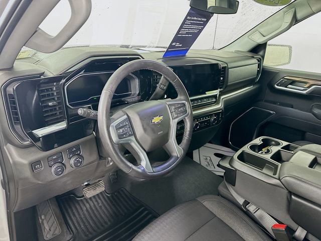 Used 2022 Chevrolet Silverado 1500 LT image 14