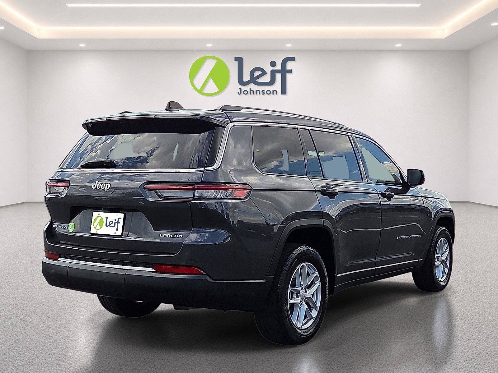 Used 2023 Jeep Grand Cherokee L Laredo AWD/4WD image 6