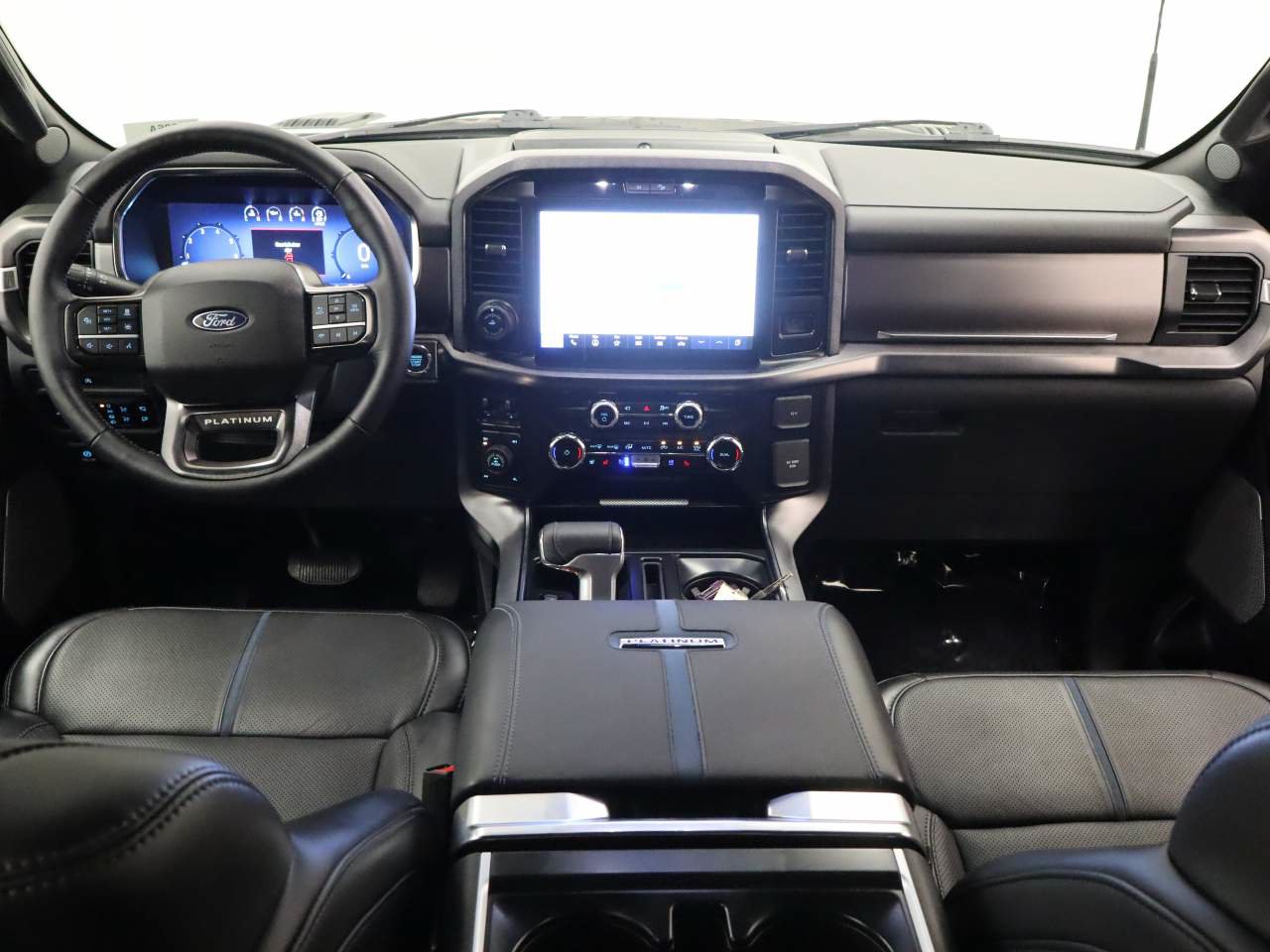 Certified 2025 Ford F150 Platinum w/ FX4 Off-Road Package AWD/4WD image 15