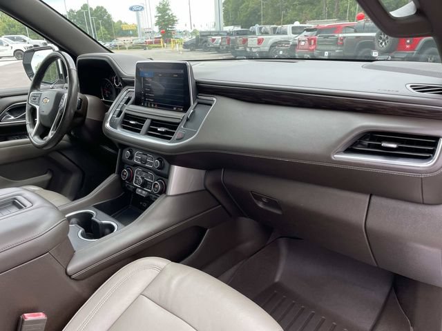 Used 2021 Chevrolet Tahoe LT w/ LT Signature Package RWD image 18