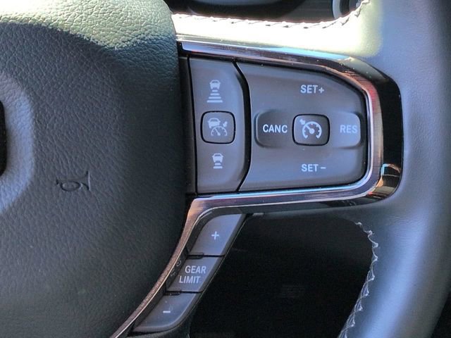 Used 2024 RAM 1500 Limited image 29