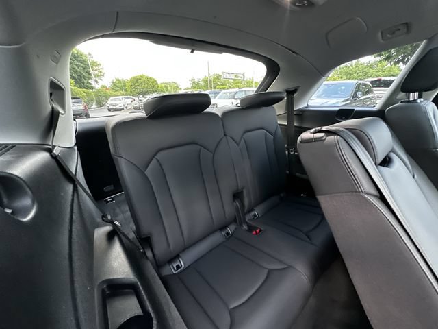 Used 2022 Audi Q7 3.0T Premium Plus w/ Premium Plus Package AWD/4WD image 39