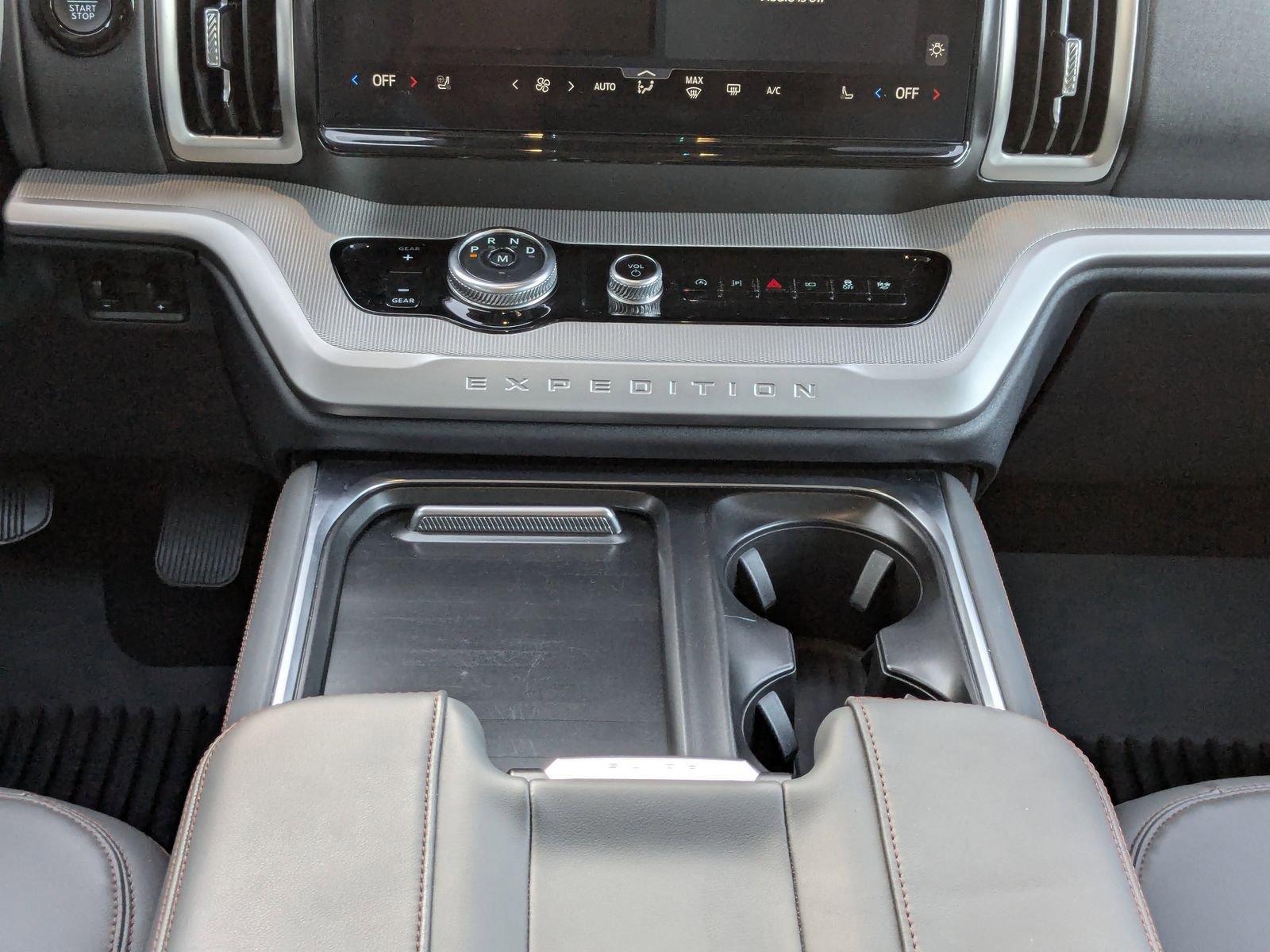 Certified 2025 Ford Expedition Max Active image 22