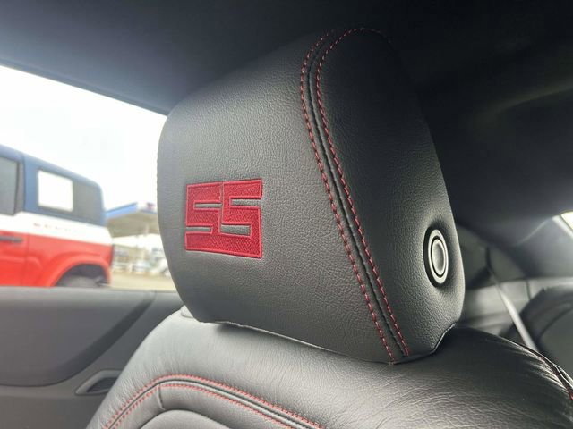 Used 2022 Chevrolet Camaro SS image 30