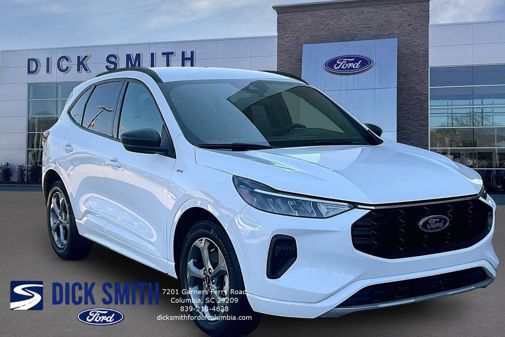 Certified 2023 Ford Escape ST-Line w/ Tech Pack #1 FWD image 3