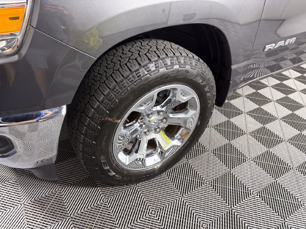 Used 2022 RAM 1500 Big Horn AWD/4WD image 10