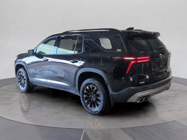 Used 2024 Chevrolet Traverse Z71 w/ LPO, Floor Liner Package AWD/4WD image 3