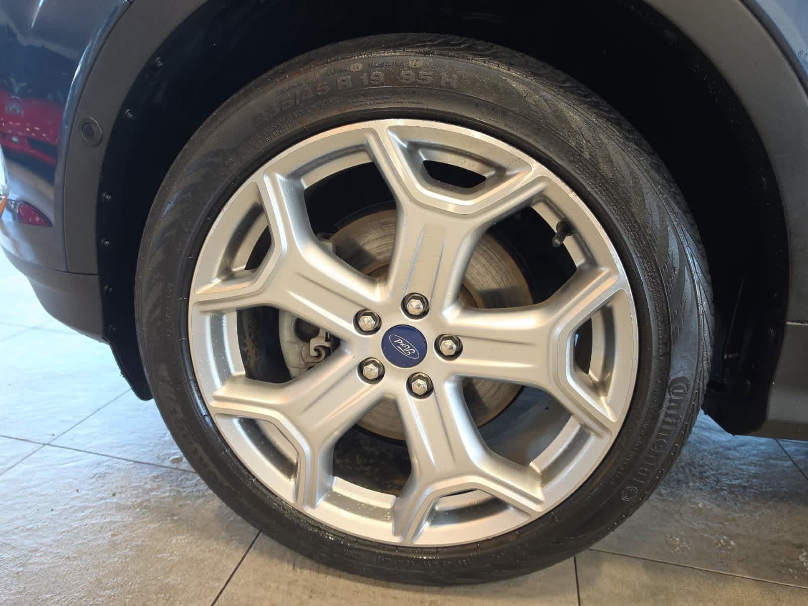 Certified 2018 Ford Escape Titanium AWD/4WD image 13