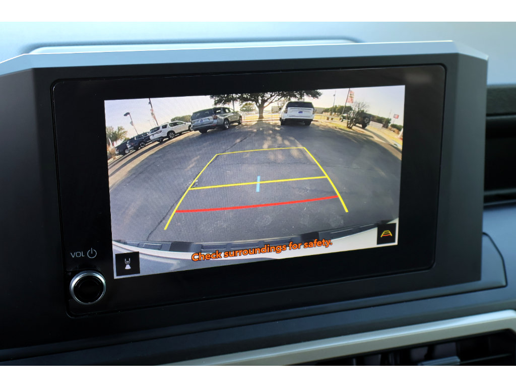 Used 2024 Toyota Tacoma SR RWD image 5
