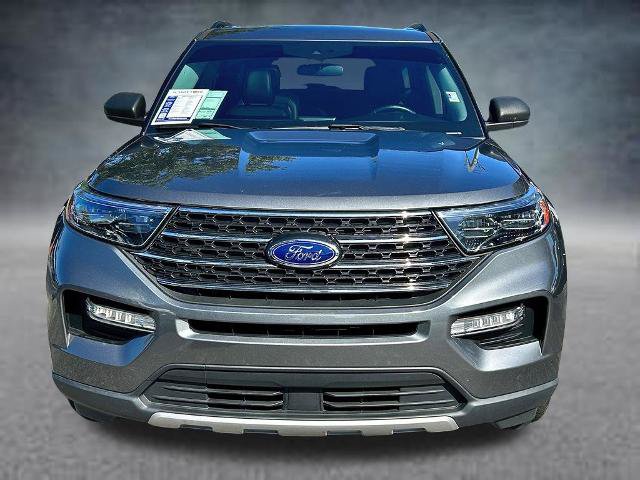 Certified 2024 Ford Explorer XLT w/ Equipment Group 202A AWD/4WD image 2