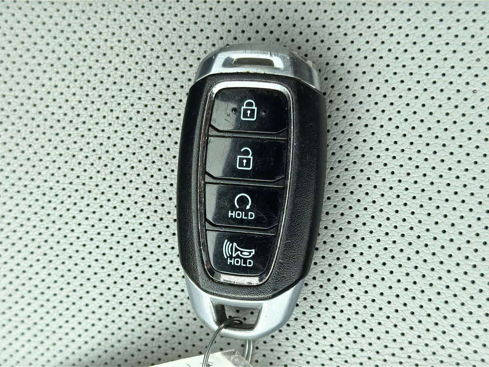 Used 2022 Hyundai Kona Limited w/ Cargo Package AWD/4WD image 36