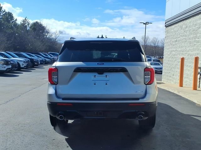 Certified 2024 Ford Explorer ST-Line w/ Class IV Trailer Tow Package AWD/4WD image 3