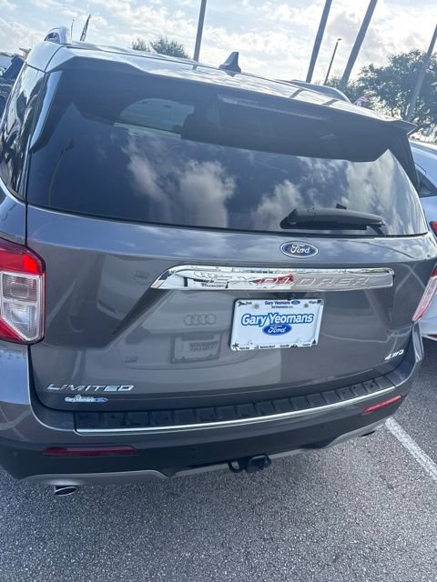 Certified 2022 Ford Explorer Limited AWD/4WD image 8