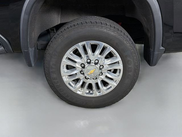 Used 2022 Chevrolet Silverado 2500 High Country w/ Z71 Off-Road Package image 38