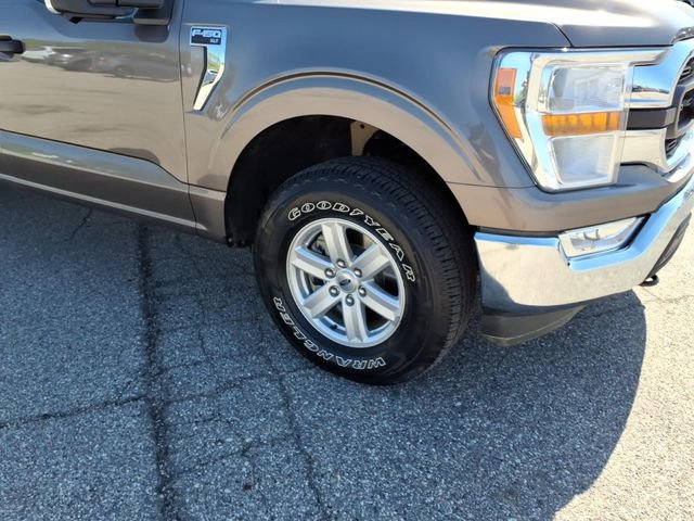 Certified 2022 Ford F150 XLT w/ Trailer Tow Package AWD/4WD image 4