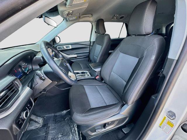 Certified 2023 Ford Explorer XLT AWD/4WD image 17