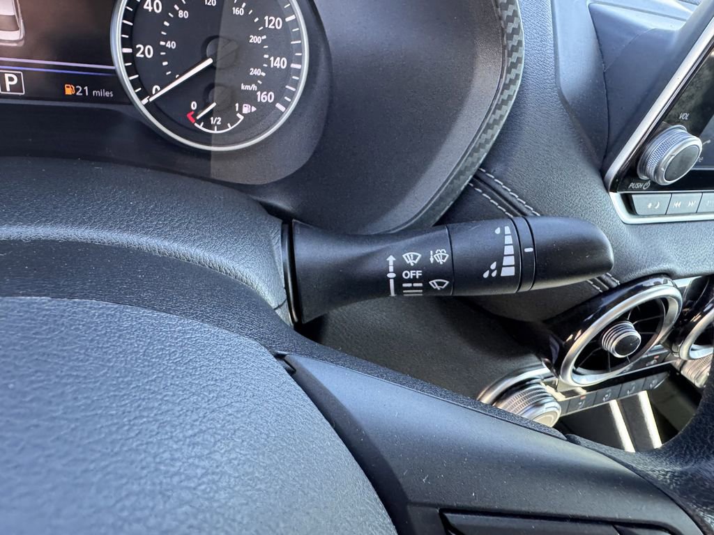 Used 2023 Nissan Sentra SV image 12