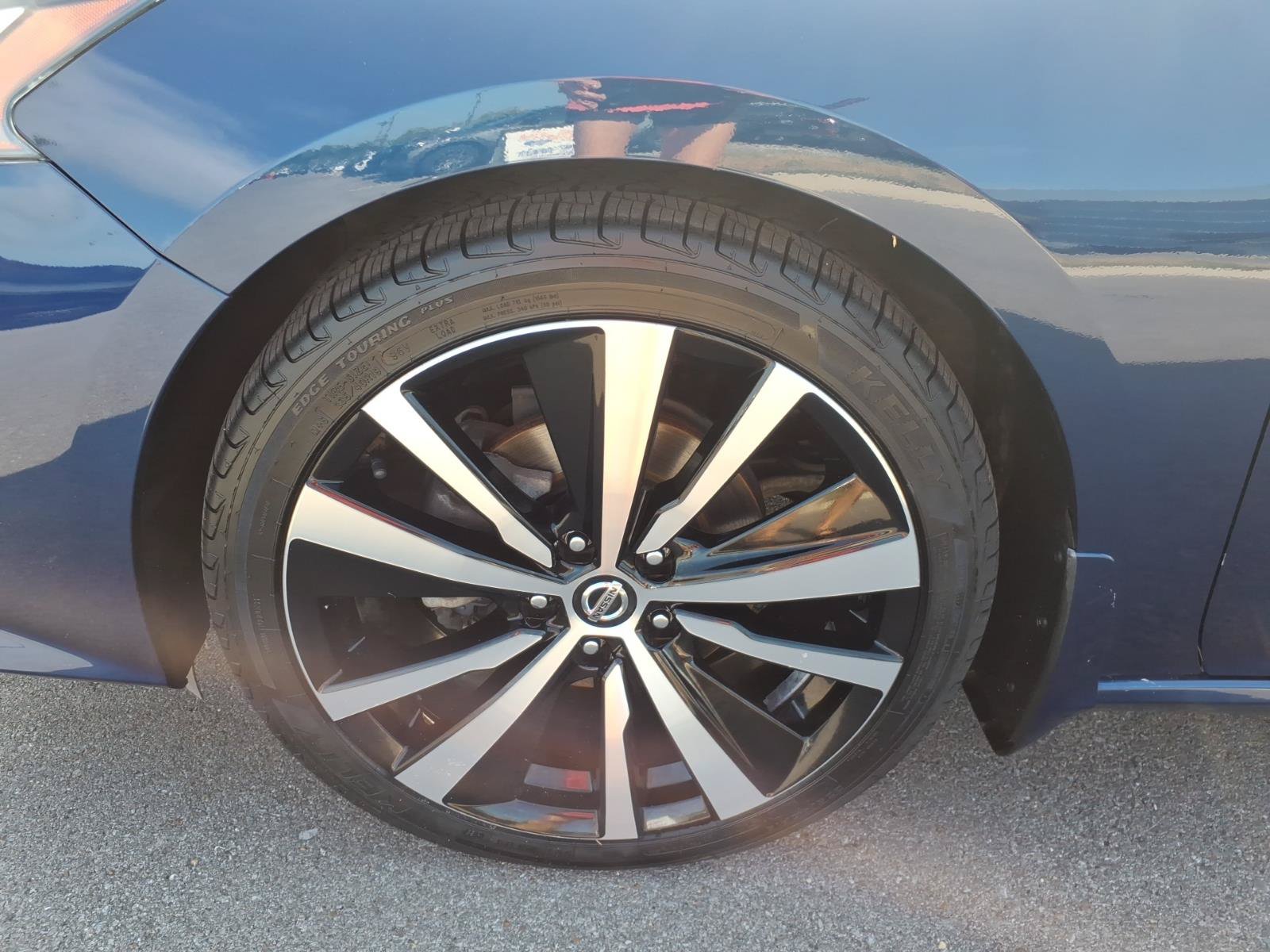 Used 2020 Nissan Altima 2.5 SR FWD image 9