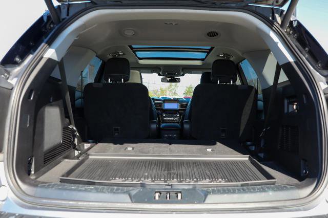 Certified 2021 Ford Explorer Limited w/ Equipment Group 301A image 18