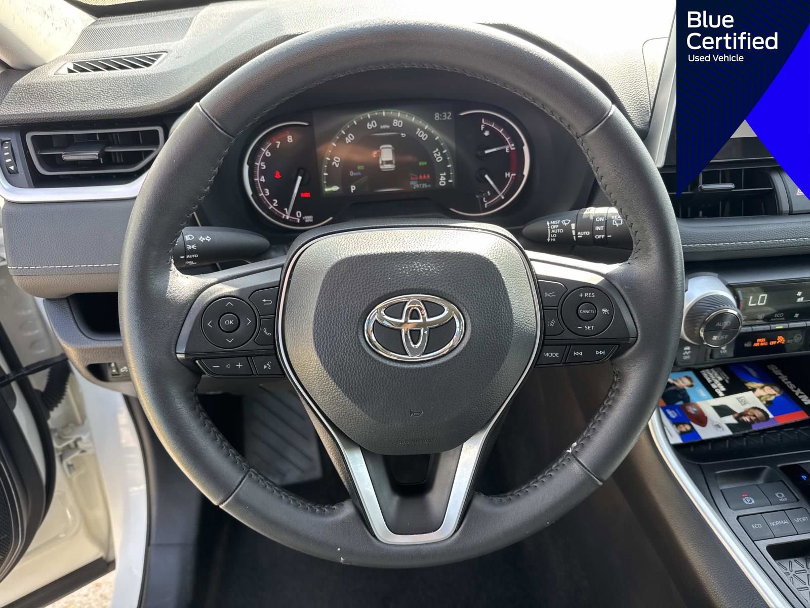 Used 2025 Toyota RAV4 XLE w/ Weather Package FWD image 28