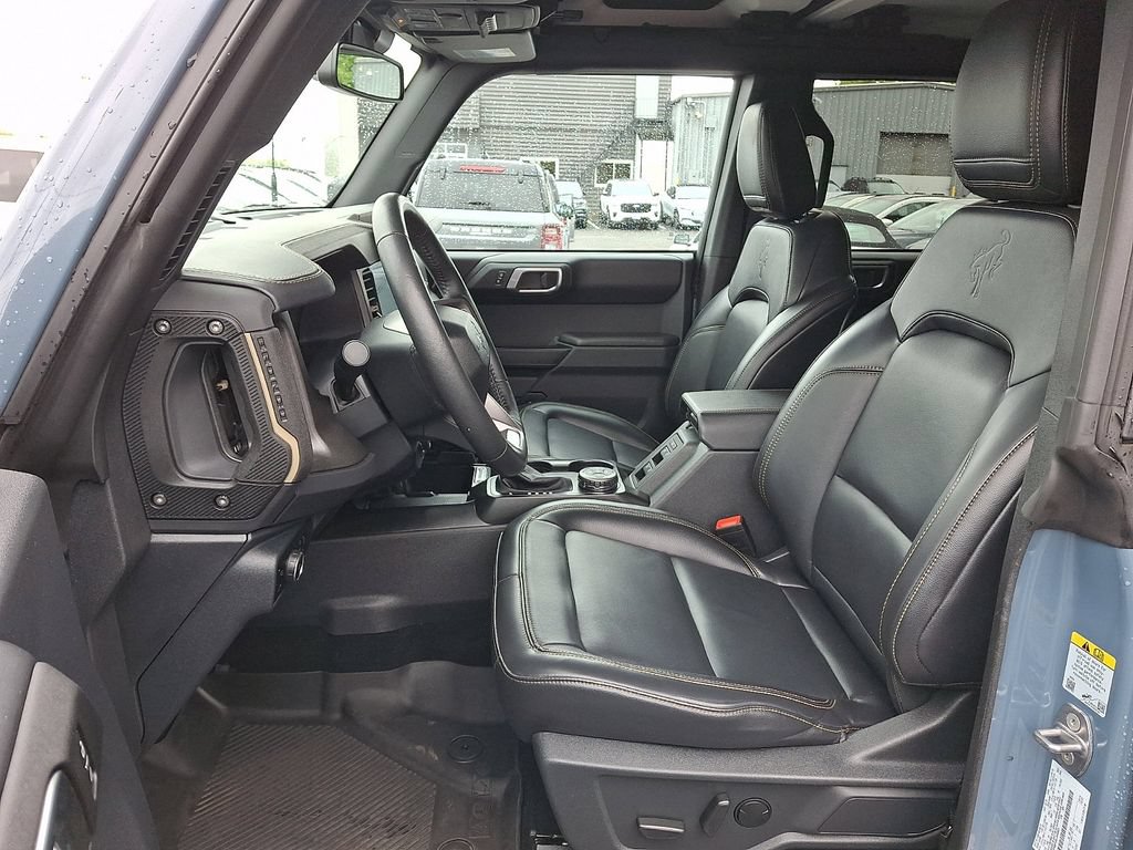 Certified 2025 Ford Bronco Badlands AWD/4WD image 14